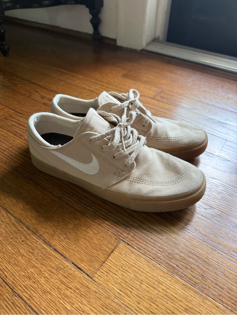 Nike Men’s Beige Canvas Low-Top Sneakers with White Swoosh